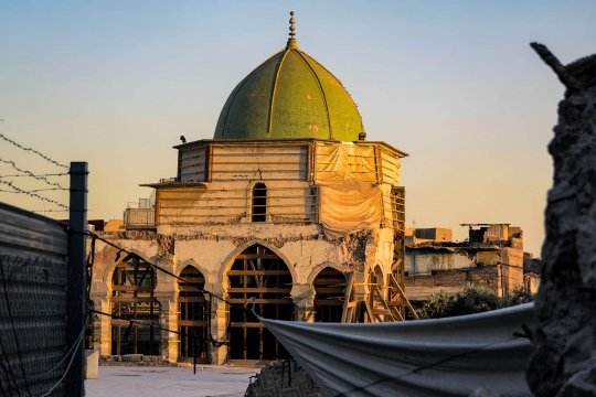 Mengunjungi Masjid Agung Al-Nuri yang Dihancurkan ISIS di Mosul