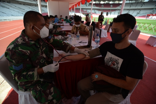 Mengejar Target Sejuta Vaksinasi Sehari