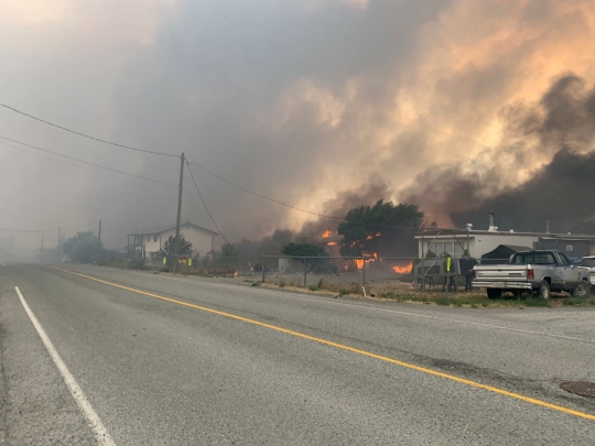Pemandangan Perumahan di Kanada Ludes Terbakar Akibat Gelombang Panas