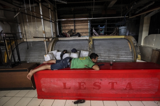 Pasar Cipulir Ditutup Selama PPKM Darurat