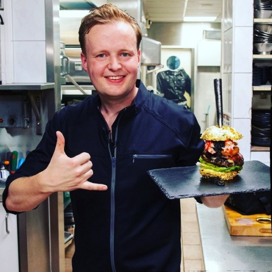 Penampakan Burger 5000 Euro dengan 11 Bahan Mewah yang Diklaim Termahal di Dunia