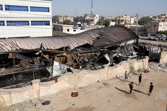 Bangsal Isolasi Covid-19 di Irak Ludes Terbakar, 44 Orang Tewas