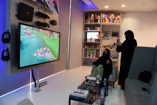 Melihat Para Gamer Wanita Arab Beraksi di Abu Dhabi