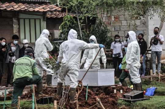 Angka Kematian Pasien Covid-19 Saat Isolasi Mandiri Melonjak