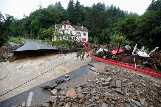 Porak-Poranda Jerman Usai Disapu Banjir