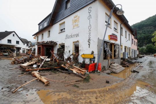 Porak-Poranda Jerman Usai Disapu Banjir