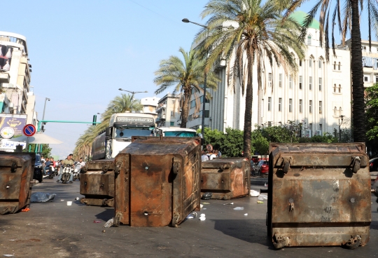 Kerusuhan Pecah Setelah PM Lebanon Mundur