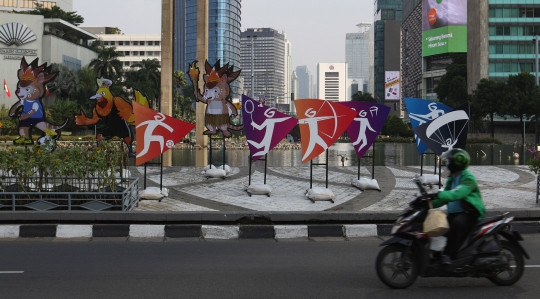 Maskot PON XX Papua Hiasi Bundaran HI