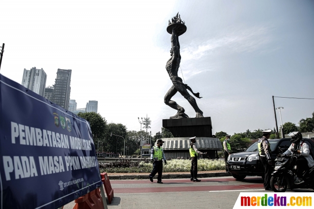 Foto : Suasana Jalanan Utama Ibu Kota di Masa PPKM Darurat - Vimarsana News