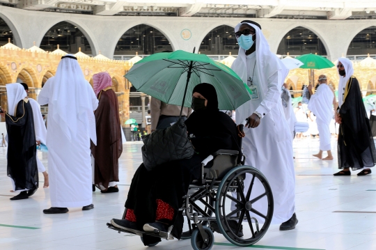 Melihat Jemaah Haji Laksanakan Tawaf Kala Pandemi