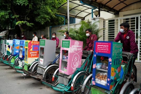 Cara Komunitas Becak Kamboja Berbagi Antar Sesama di Kala Pandemi