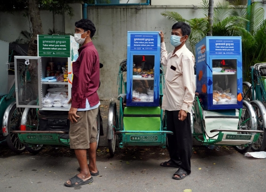 Cara Komunitas Becak Kamboja Berbagi Antar Sesama di Kala Pandemi