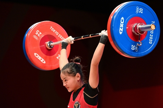 Aksi Windy Cantika Aisah Raih Medali Pertama untuk Indonesia di Olimpiade 2020