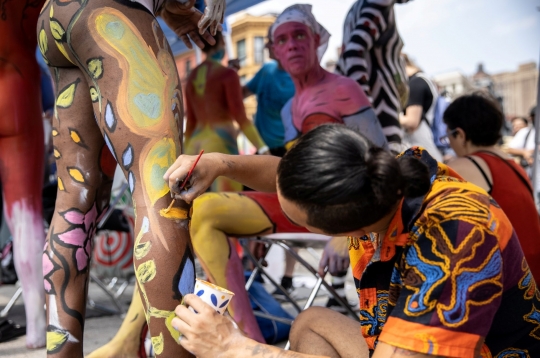 Penampilan Seniman dan Model dalam NYC Bodypainting Day