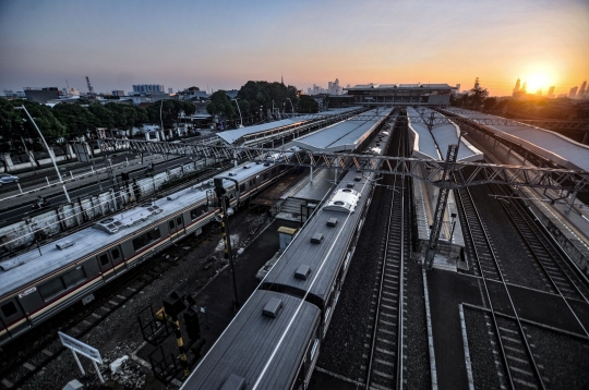 PPKM Level 4, Jumlah Penumpang KRL Naik 25 Persen