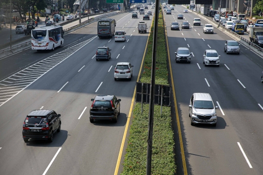 Volume Lalu Lintas di Tol Turun 40 Persen Selama PPKM