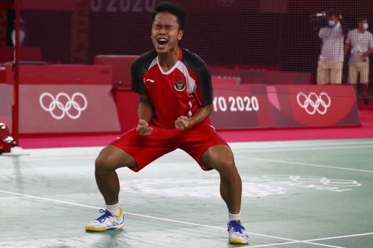 Taklukkan Antonsen, Anthony Ginting Melaju ke Semifinal Olimpiade 2020