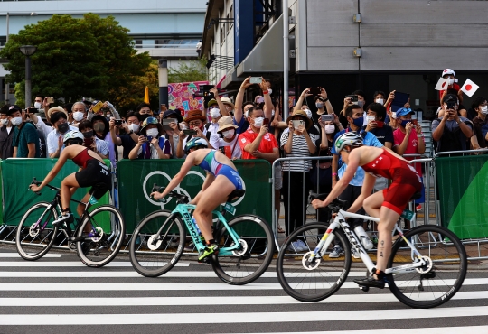 Antusiasme Penonton Olimpiade 2020 Padati Jalanan Tokyo