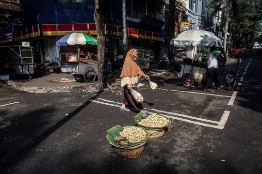 Kasus Kematian dan Aktif Covid-19 di Jakarta Turun