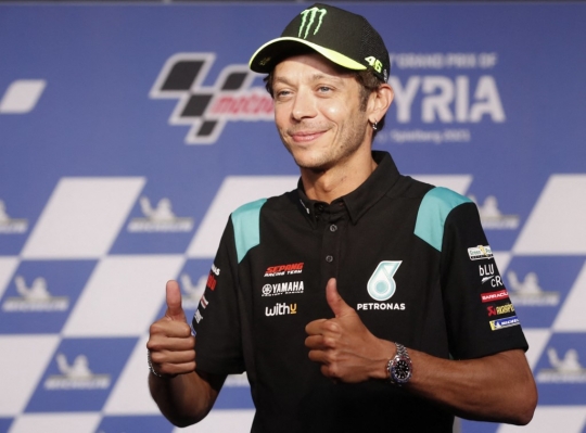 Ekspresi Valentino Rossi Umumkan Pensiun dari MotoGP