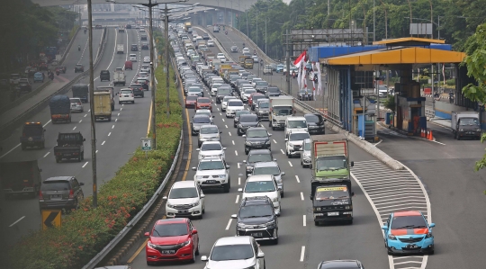 PPKM Level 4 Diperpanjang, Mobilitas di Tol Dalam Kota Meningkat