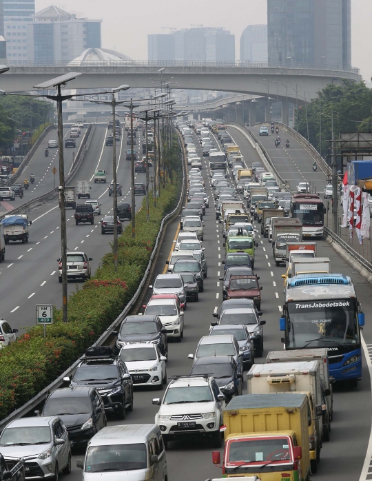 PPKM Level 4 Diperpanjang, Mobilitas di Tol Dalam Kota Meningkat