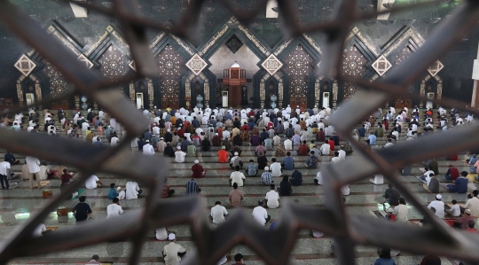 Masjid At-Tin Kembali Gelar Salat Jumat