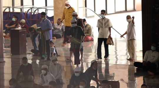Masjid At-Tin Kembali Gelar Salat Jumat