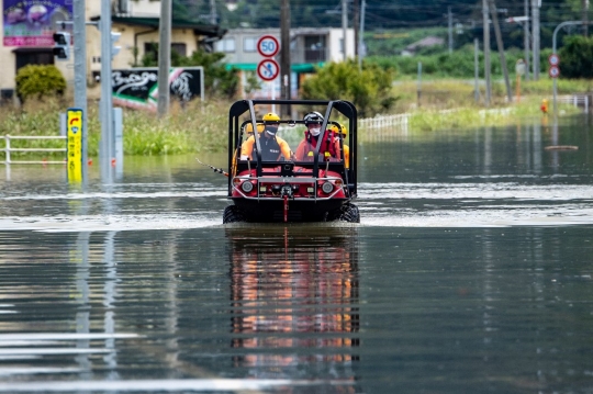 Hujan Lebat Sebabkan Banjir dan Longsor di Jepang