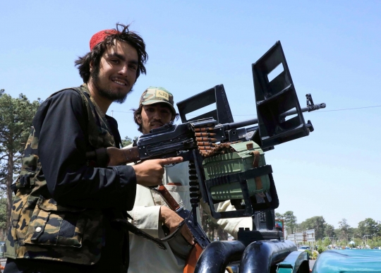 Potret Patroli Pasukan Taliban Saat Menguasai Kota Kabul di Afghanistan
