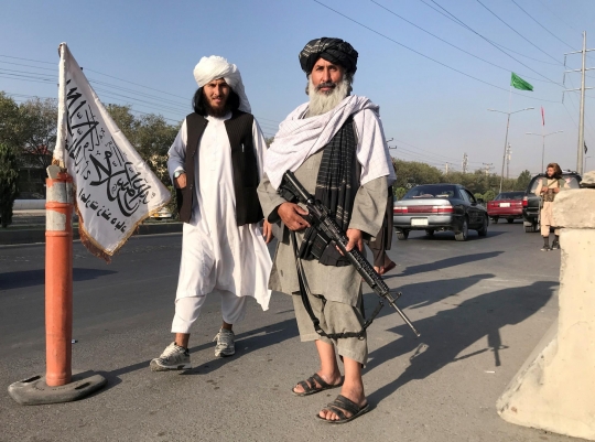 Potret Patroli Pasukan Taliban Saat Menguasai Kota Kabul di Afghanistan