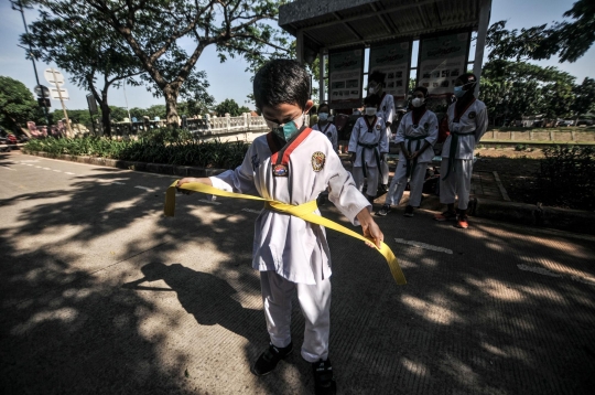 Berlatih Taekwondo di Outdoor saat Pandemi Covid-19