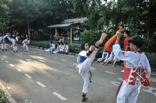 Berlatih Taekwondo di Outdoor saat Pandemi Covid-19