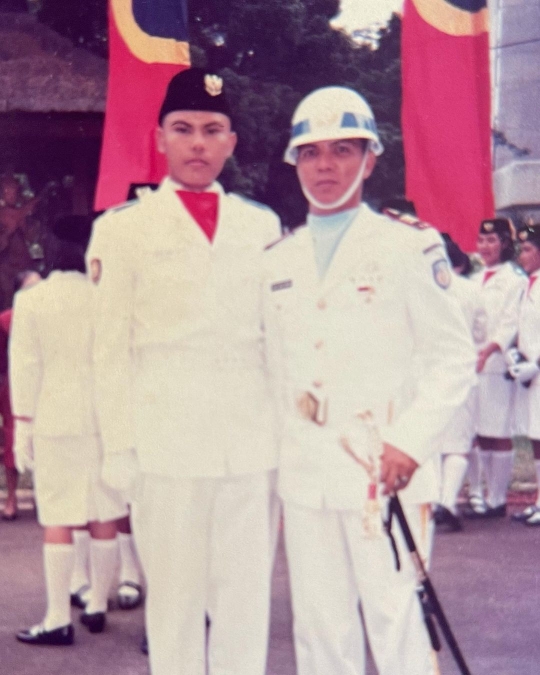 Potret Joko Anwar saat Menjadi Paskibraka di Istana, Wajahnya Disebut Seperti Tentara