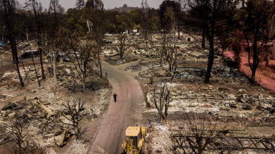 Kondisi Ribuan Rumah Hancur Akibat Kebakaran Hutan di California