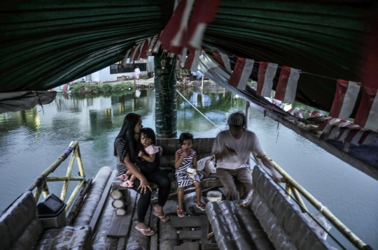 Perahu Eretan Sebagai Transportasi Alternatif