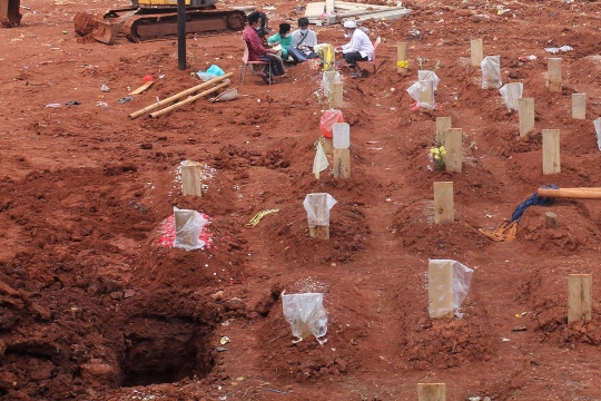 Sepinya Lahan Pemakaman Covid-19 di TPU Jombang Tangsel