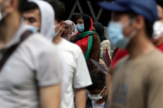 Timbulkan Kerumunan, Polisi Bubarkan Demo Pencari Suaka di UNHCR