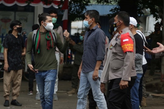 Timbulkan Kerumunan, Polisi Bubarkan Demo Pencari Suaka di UNHCR