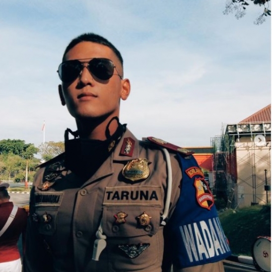 Kenalan Sama Taruna Akpol Ganteng Andika Mahardika, Ibunya Bukan Orang Sembarangan