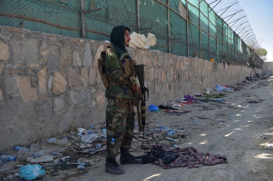 Penampakan Lokasi Serangan Bom Bunuh Diri ISIS di Bandara Kabul