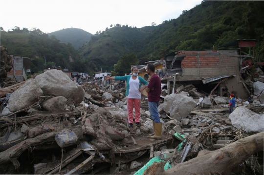 Yang Tersisa dari Terjangan Banjir Bandang di Venezuela