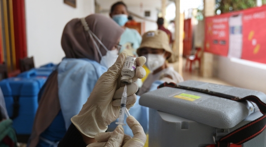 Vaksinasi Covid-19 di Ibu Kota Sudah Capai 105 Persen dari Target