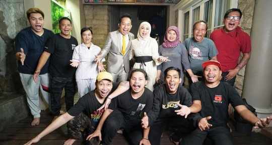 Tempat Makan Romantis di Rumah Mewah Denny Cagur, Kayak di Hotel Bintang 5