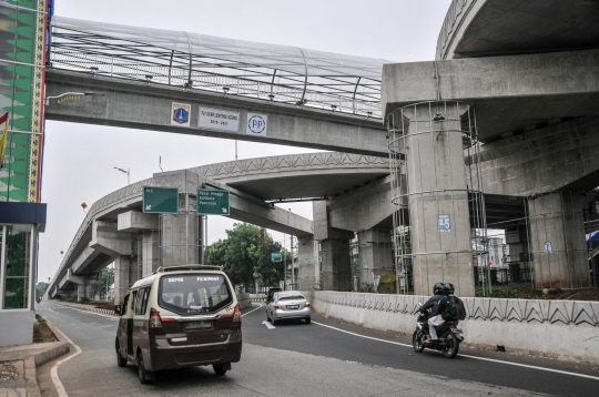 JPO Flyover Lenteng Agung Rampung Dibangun