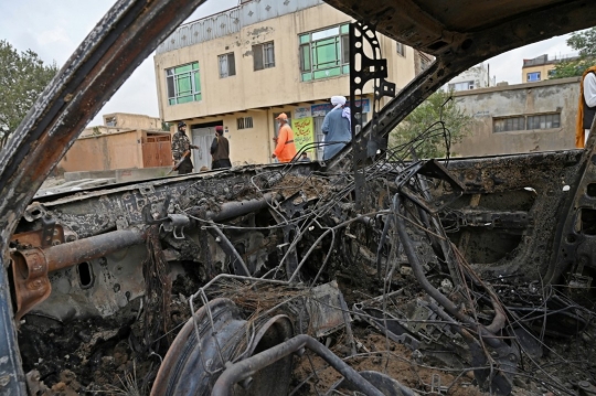 Serangan Roket Hantam Mobil Dekat Bandara Internasional Kabul