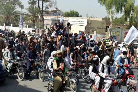 Euforia Taliban Rayakan Penarikan Tentara AS dari Afghanistan