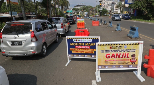 Uji Coba Penerapan Ganjil Genap di Puncak