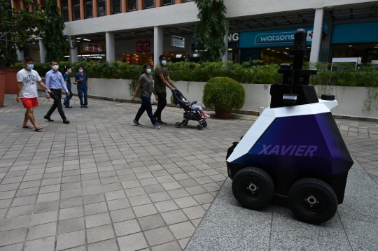 Xavier, Robot Patroli Pengawas Kerumunan di Singapura