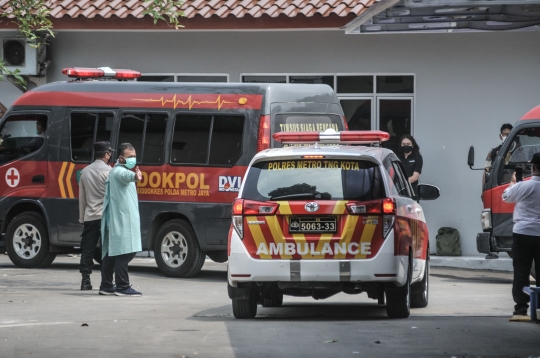 Evakuasi Jenazah Korban Kebakaran Lapas Tangerang